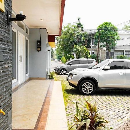 Reddoorz Near Siloam Karawaci 3 Hotel Tangerang Buitenkant foto