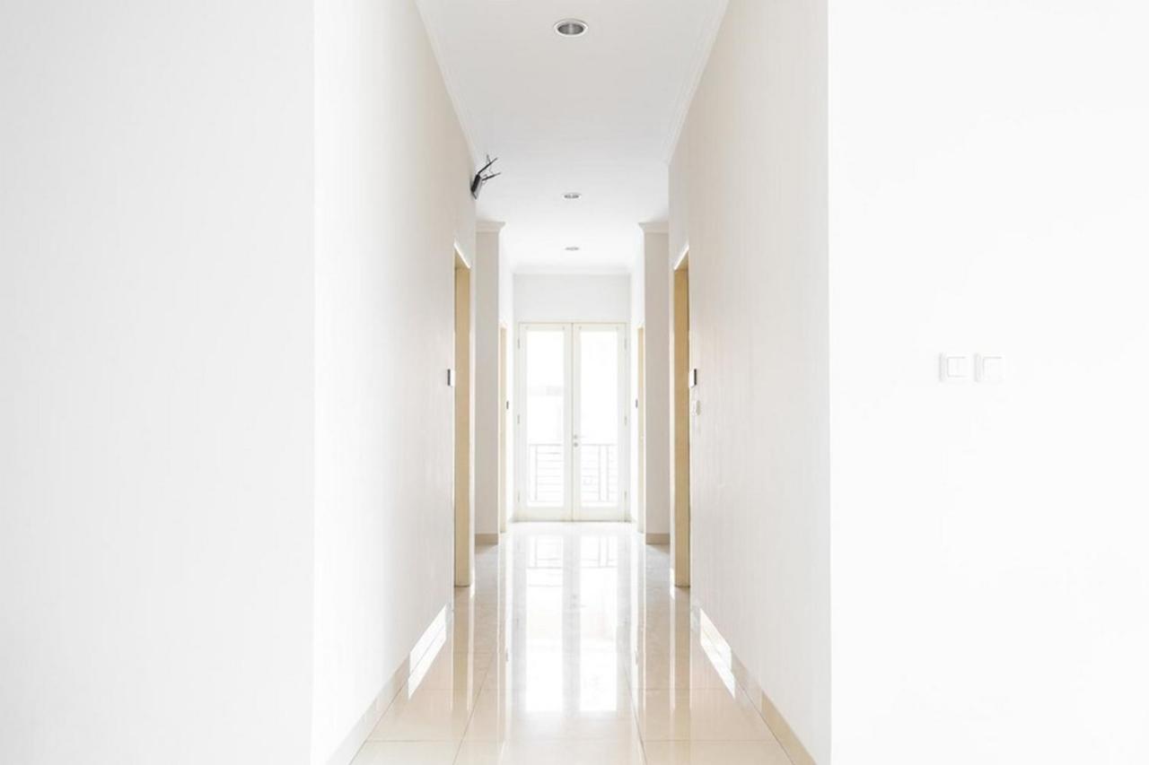 Reddoorz Near Siloam Karawaci 3 Hotel Tangerang Buitenkant foto